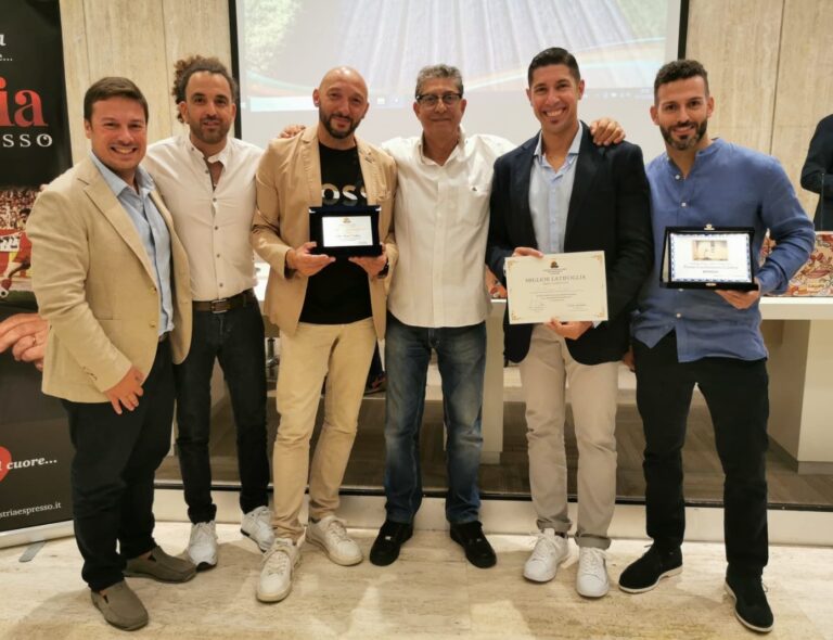 Termini Imerese, riconoscimento per l’Associazione Amici del Bonsai Himera alla mostra nazionale di Catanzaro