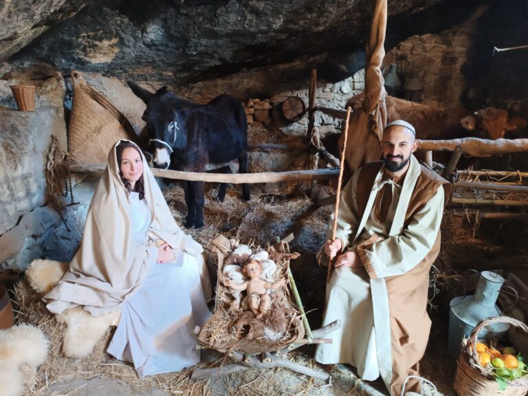 Grande successo a Roccapalumba per la 1° edizione del “Presepe vivente sotto la Rocca”