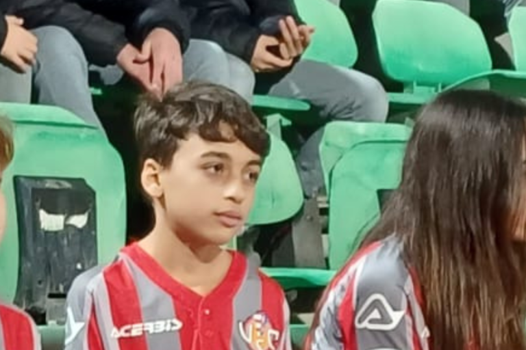 Sciara: giovane promessa del calcio al cerimoniale pre-partita del Palermo Calcio