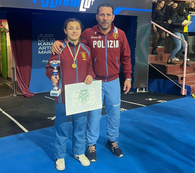 Termini Imerese: Fabiana Rinella, a soli 17 anni,  campionessa d’Italia 2024 di lotta olimpica