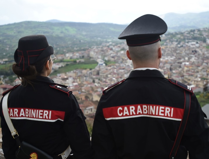 Carabinieri arrestano 3 giovani  per droga, Tribunale di Termini Imerese li convalida