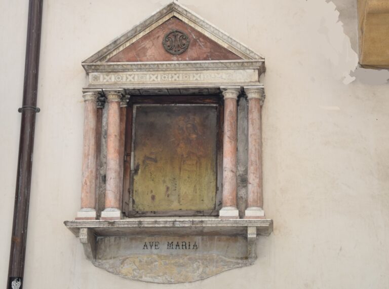 Conferenza sulle Edicole votive della Madonna della Milicia a Palermo