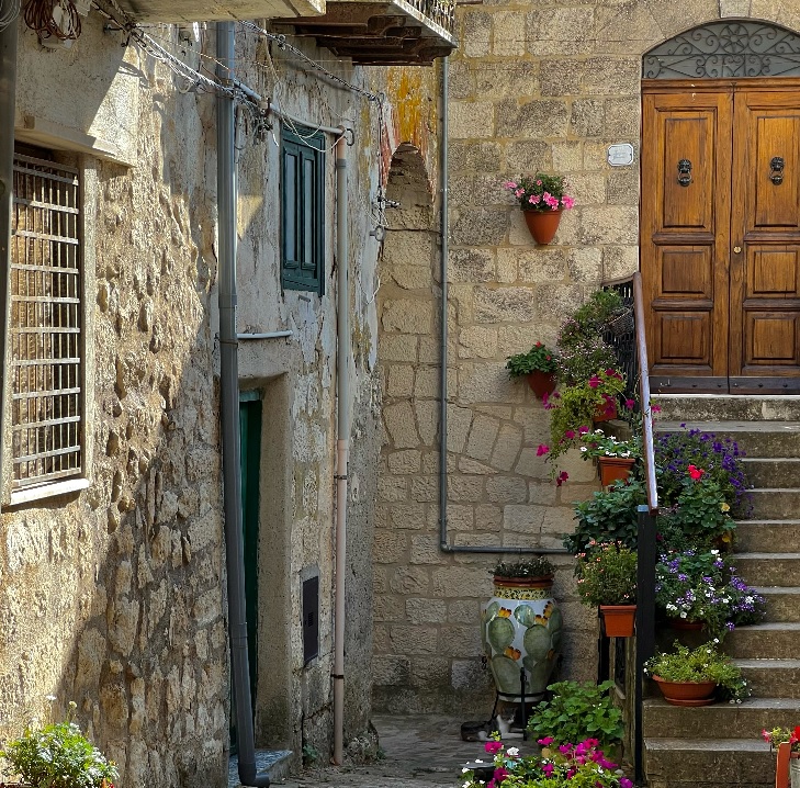 Maggio nel Borgo dei Borghi di Petralia Soprana