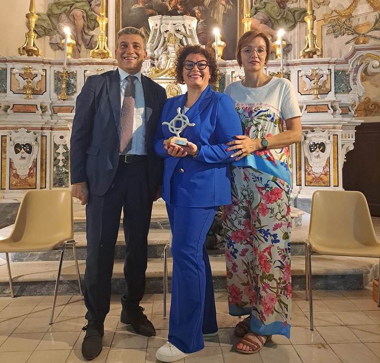 Pro Loco di Nicosia premia Serafina Bongiorno, pedagogista ed educatrice professionale di Gangi