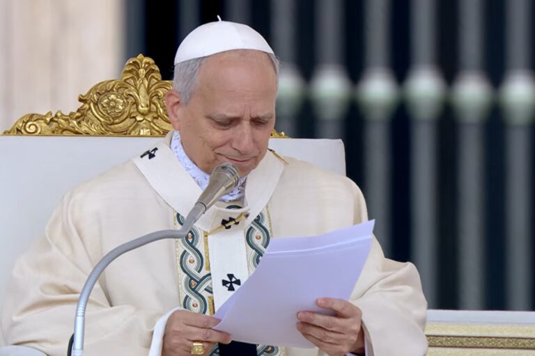 “L’ora dell’amore”: comincia il ministero petrino di Papa Leone XIV