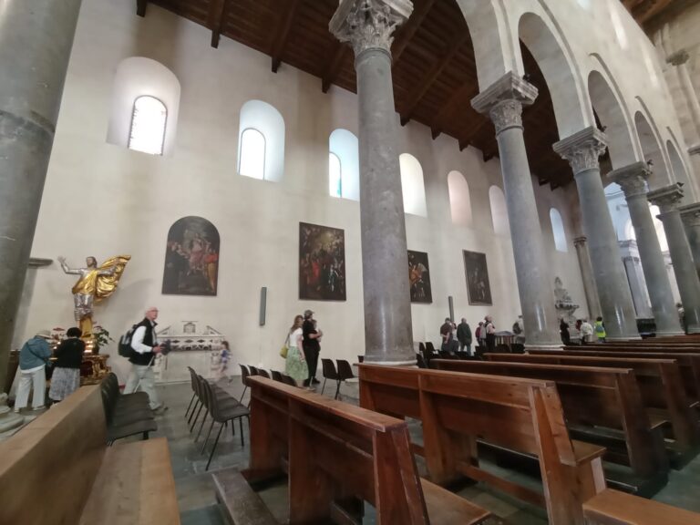 Cefalù, tornano in Cattedrale le tele degli altari rimossi nel secolo scorso