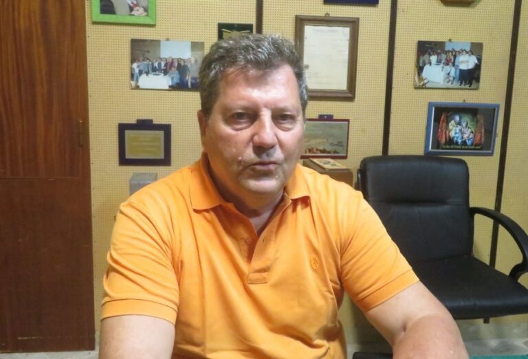 Giornale di Cefalù. Una vita a bordo di un elicottero: il piacere di volare nel racconto di Enzo Brocato