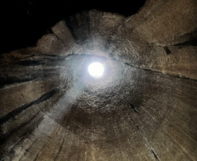 “La Via della Thòlos”: presentato il libro che spiega i “perchè” della Gurfa di Alia
