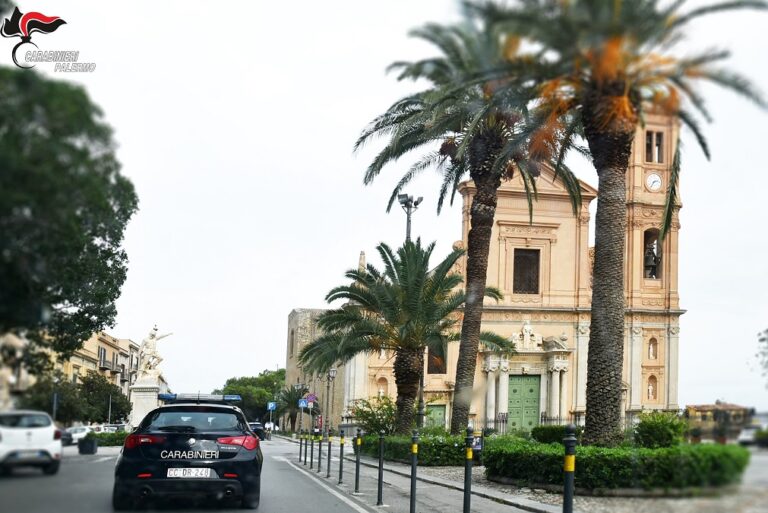 Termini Imerese: scoperta coppia di pusher, uno era già ai domiciliari