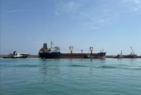 Termini Imerese, dopo 2 anni lascia il porto la nave della droga