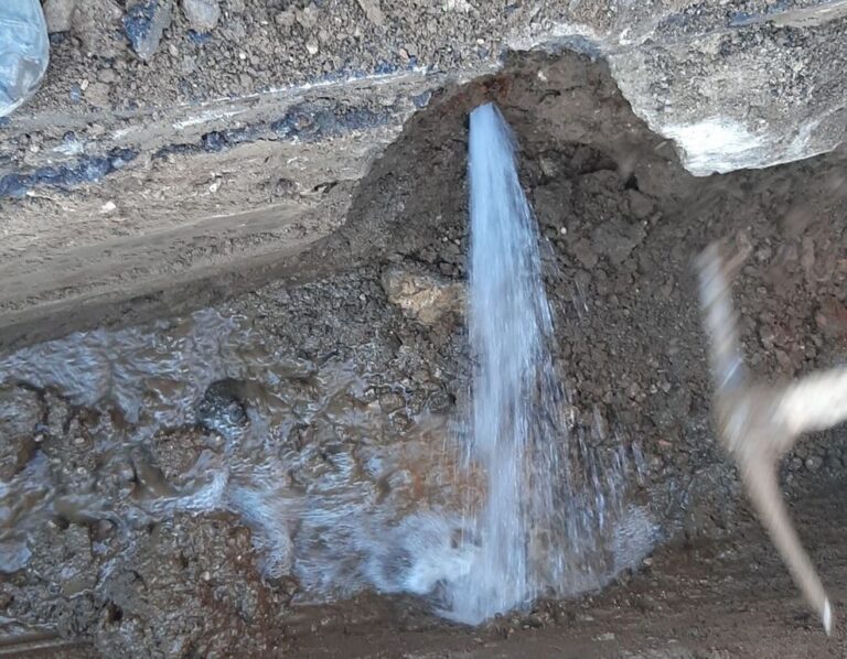 Termini Imerese, perdita idrica sulla condotta dai pozzi Brocato-Favara: da ieri disservizi nell’erogazione idrica
