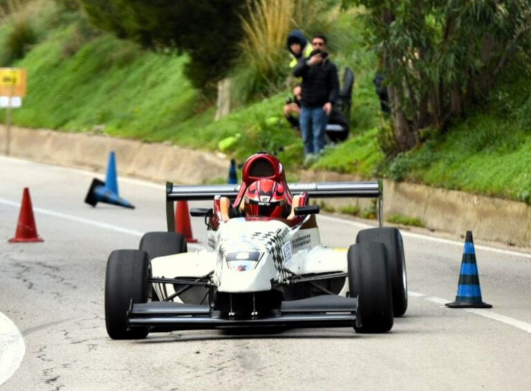 Girolamo Ingardia su Gloria C8F Evo vince lo slalom automobilistico Termini Caccamo
