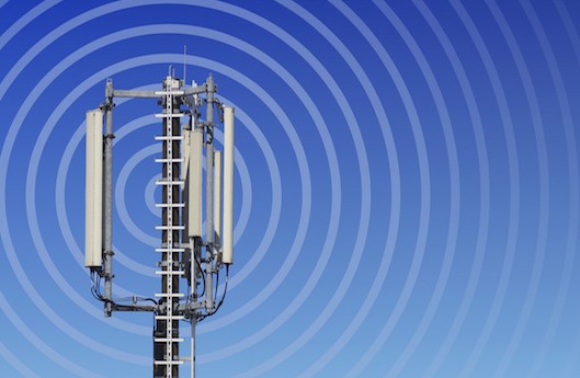 Tecnologia e società: la possibile nocività dell’esposizione a campi elettromagnetici