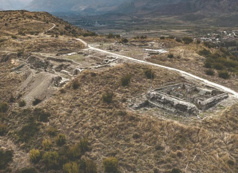 Si parla di Archeologia del paesaggio tra Sicilia e Epiro settentrionale al Corso online su “Archeologia del sacro in Sicilia”