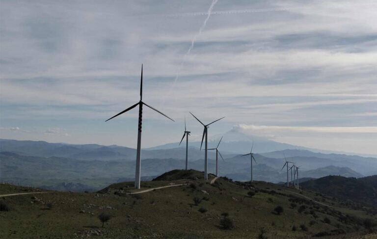 Gangi, ricostruzione parco eolico di Monte Zimmara: 32 aerogeneratori sostituiti con 7 turbine di nuova generazione
